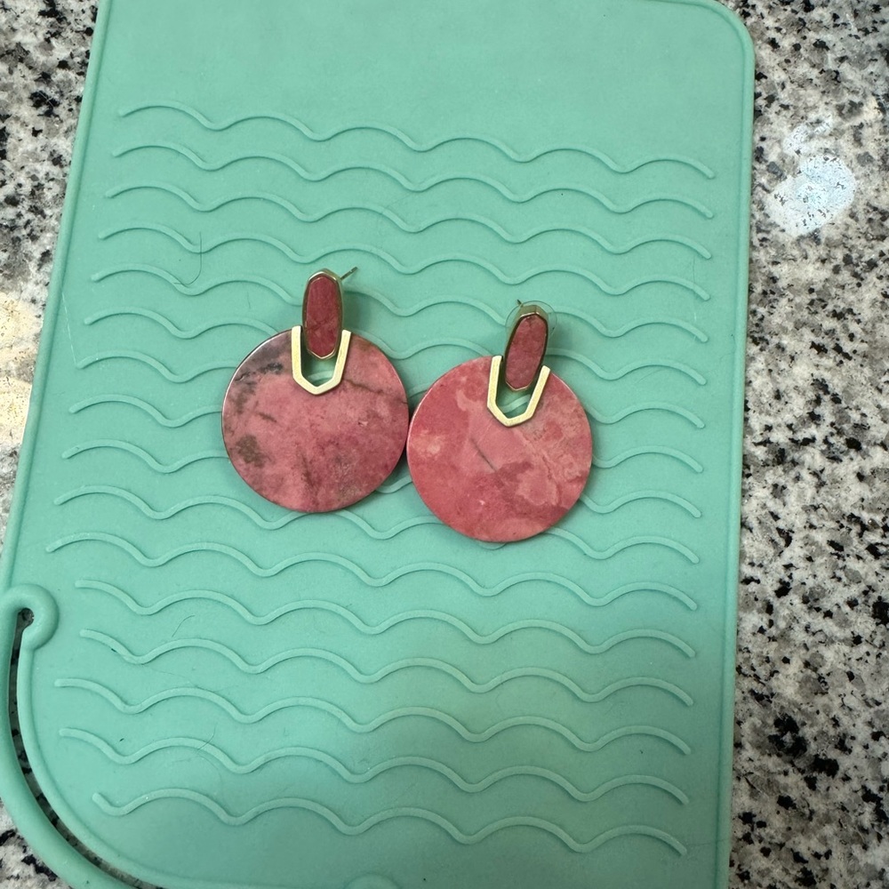 kendra Scott earrings